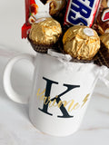 Taza personalizada en vinil con chocolates