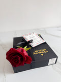 Caja Personalizada Fresas con Chocolate, bombones y rosa natural