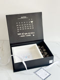 CAJA PERSONALIZADA CON MARCO DISEÑO PUZZLE y FRESAS CON CHOCOLATE
