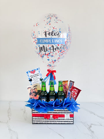 Arreglo Cervezas con Globo y Chocolates