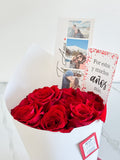 Cono bouquet de 10 rosas naturales