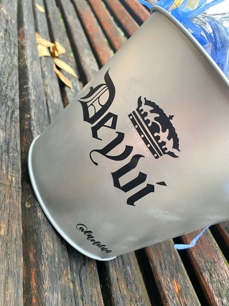Cubo cubeta de cervezas con globito y jarra personalizada – LaOldan