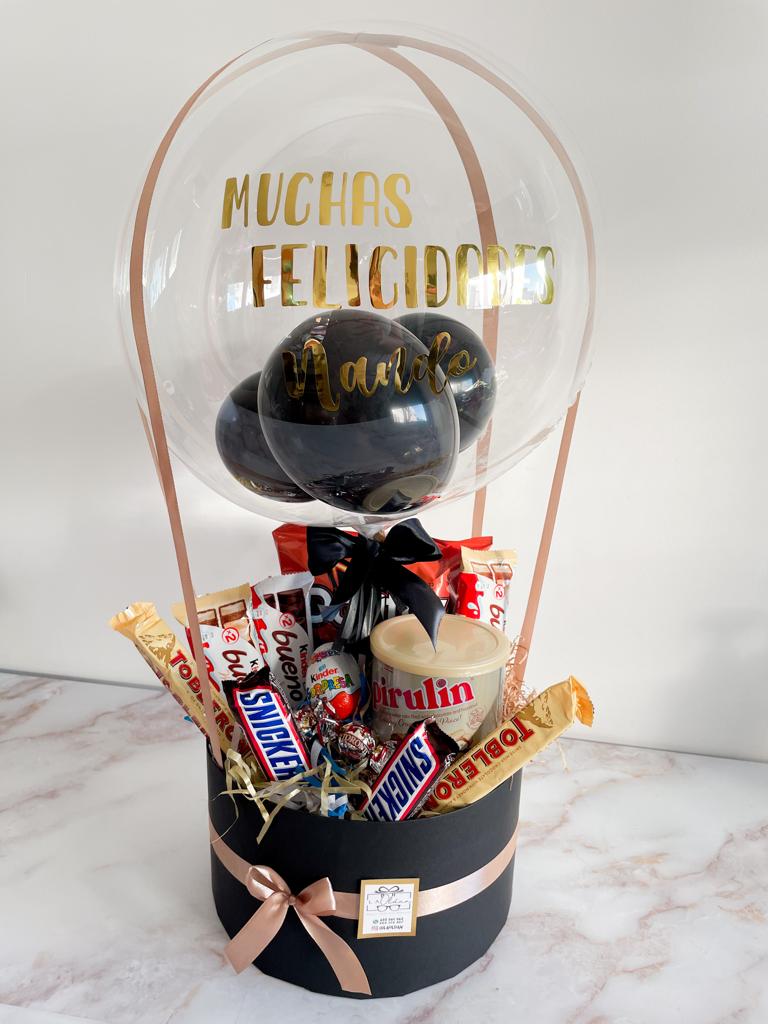 Globo Aerostático con chuches variadas, image size:768x1024