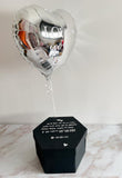 Caja Explosiva Hexagonal con globo metalizado personalizado con helio