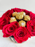 Box circular con rosas y bombones