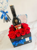 Caja de Rosas con Botella de Baileys